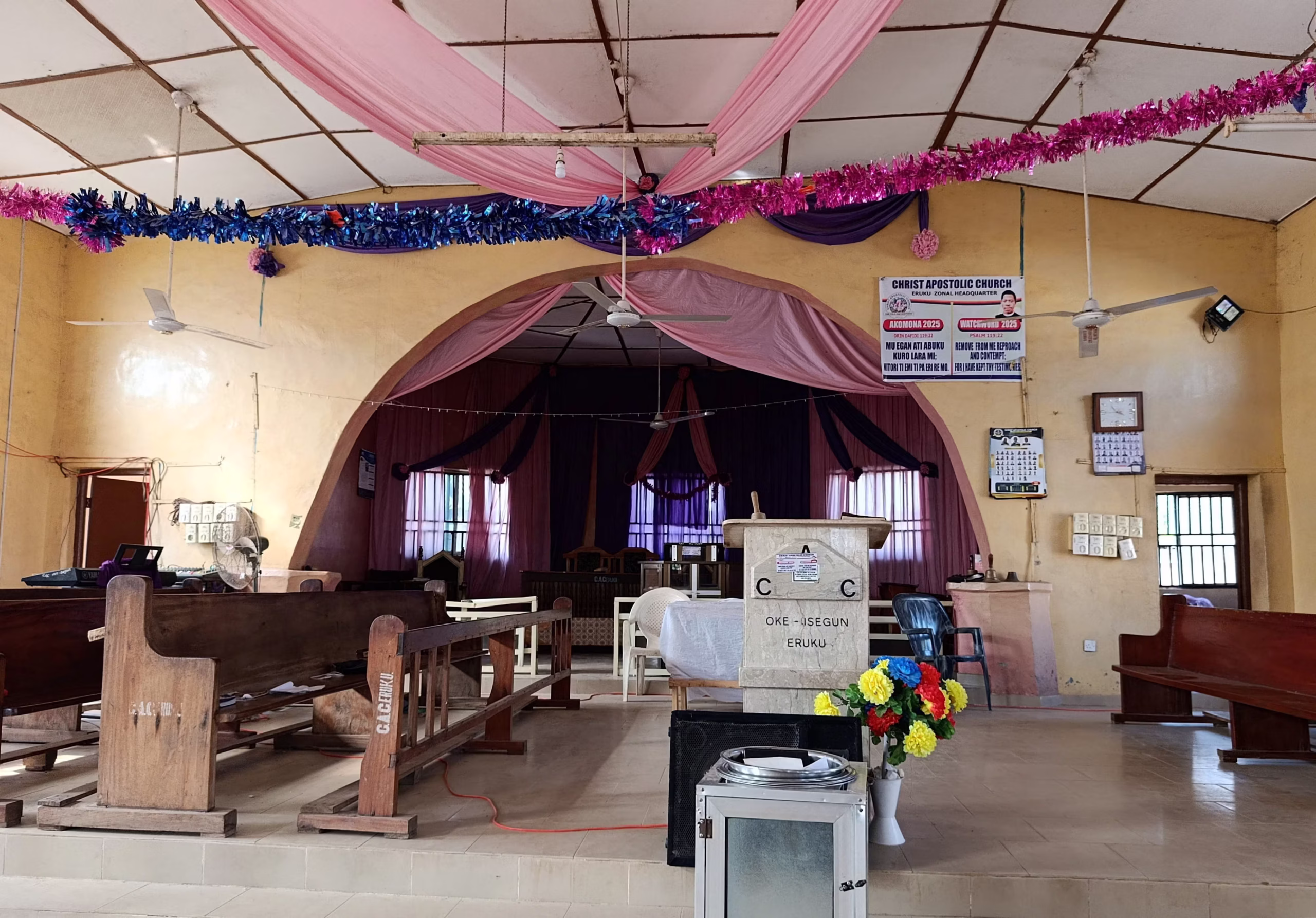 Gunmen in Nigeria Kill 12 at Mining Site, Kidnap 13 Worshippers in Church Attack