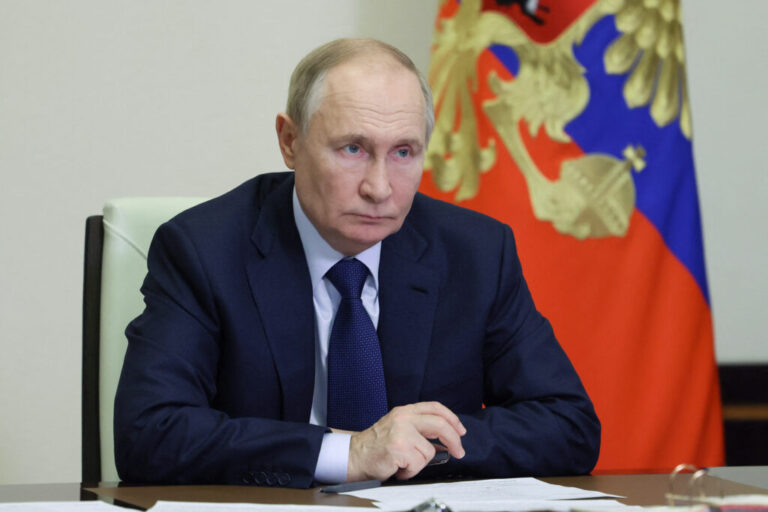 Putin Demands Full Donbas Control While Characterizing US Peace Negotiations as ‘Useful’ Yet ‘Difficult’