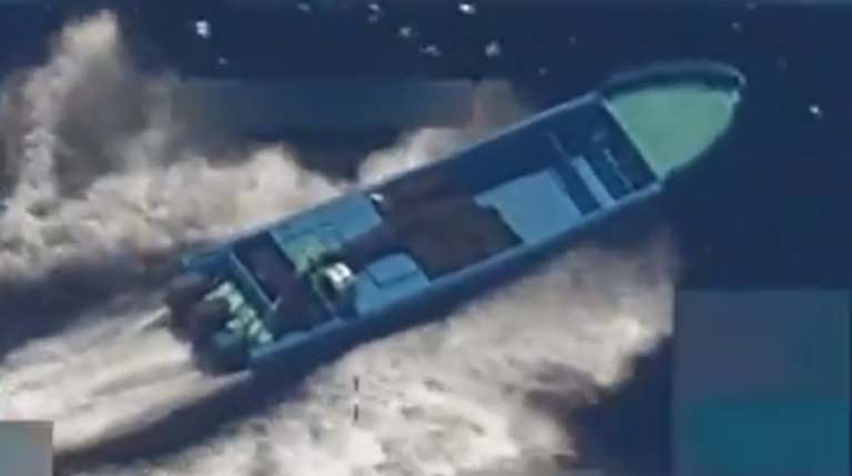 8 Killed in U.S. Strikes on Suspected Smuggling Boats