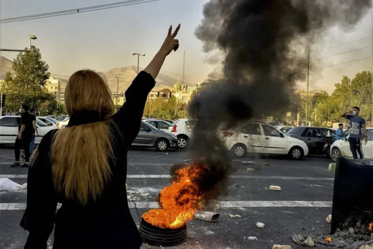 Iran Executes First Protester Amid Brutal Crackdown That Killed 2,500 in Nationwide Demonstrations