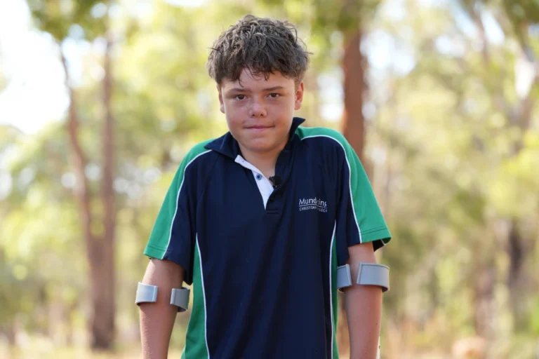 13-Year-Old Australian Swims for Hours to Save Family After They Are Swept Out to Sea
