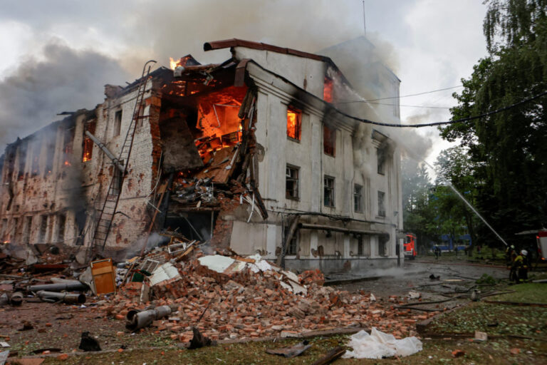 Russian Missiles and Drones Strike Kyiv, Kharkiv as Winter Attacks Intensify Ahead of Peace Talks