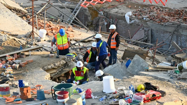 6 Dead After Partial Building Collapse in Johannesburg as Rescue Teams Search for Survivors