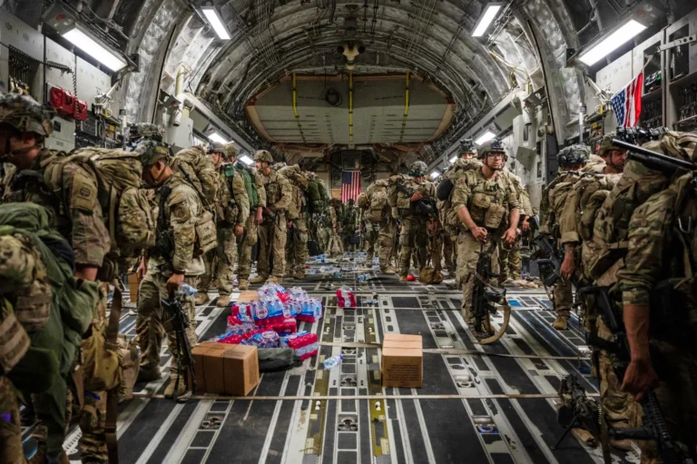 U.S. Preparing to Deploy 1,000 Troops From 82nd Airborne to Middle East as Buildup Intensifies
