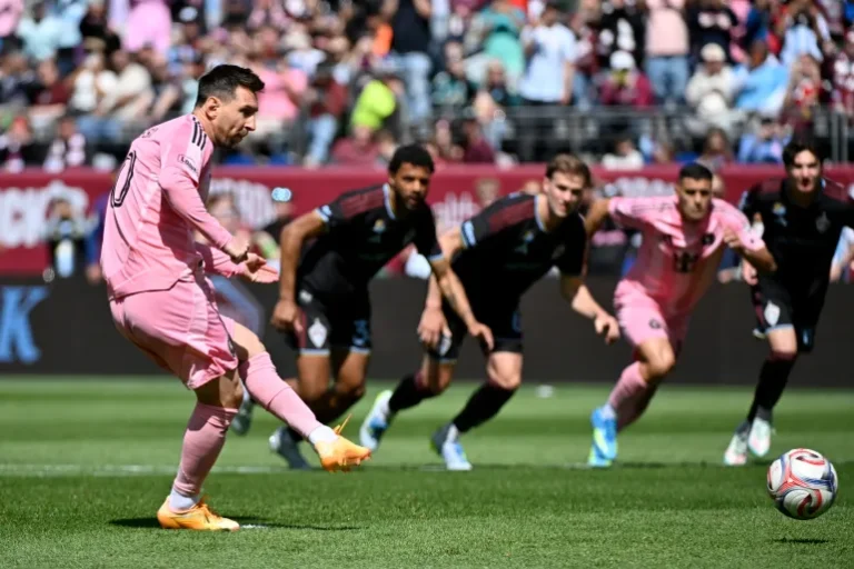 Messi’s Late Strike Lifts Inter Miami to 3-2 Victory Over Colorado Before Record Crowd