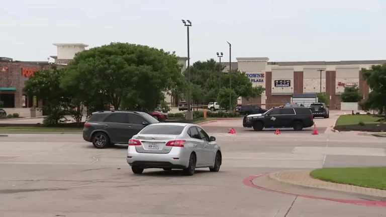 Texas Mall Shooting Leaves 2 Dead, 3 Injured; Suspect in Custody After Brief Chase
