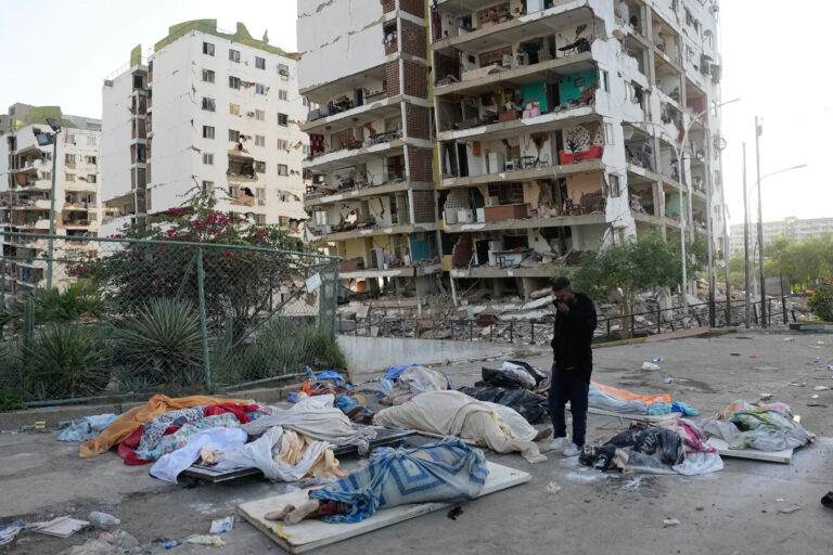 Venezuela Earthquake Death Toll Rises To 1,430 With Nearly 69,000 Missing As Rescue Anger Grows And International Aid Pours In
