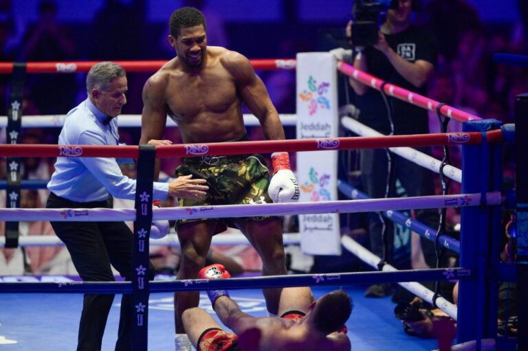 Anthony Joshua knocks out Kristian Prenga in comeback fight, Tyson Fury showdown moves closer