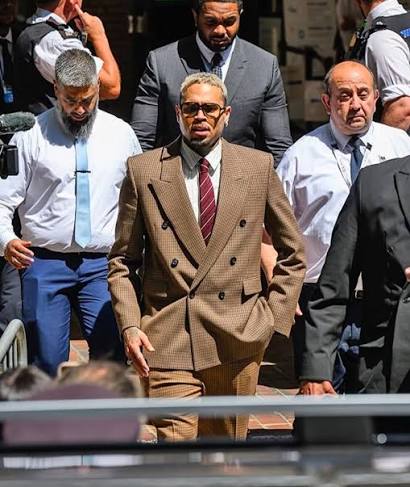 Chris Brown Pleads Guilty To Affray Over London Nightclub Bottle Attack