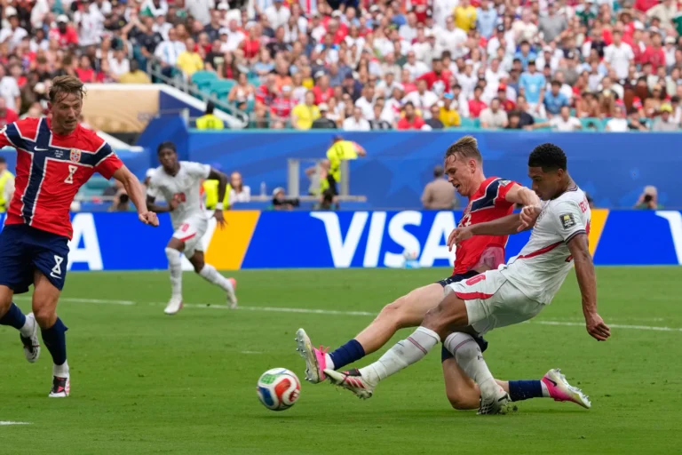 Jude Bellingham Scores Twice as England Beat Norway 2-1 in Extra Time to Reach World Cup Semifinals