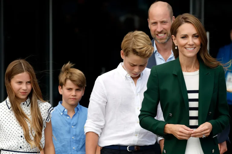 Prince William and Kate Bring All Three Children to Commonwealth Games in Rare Family Outing